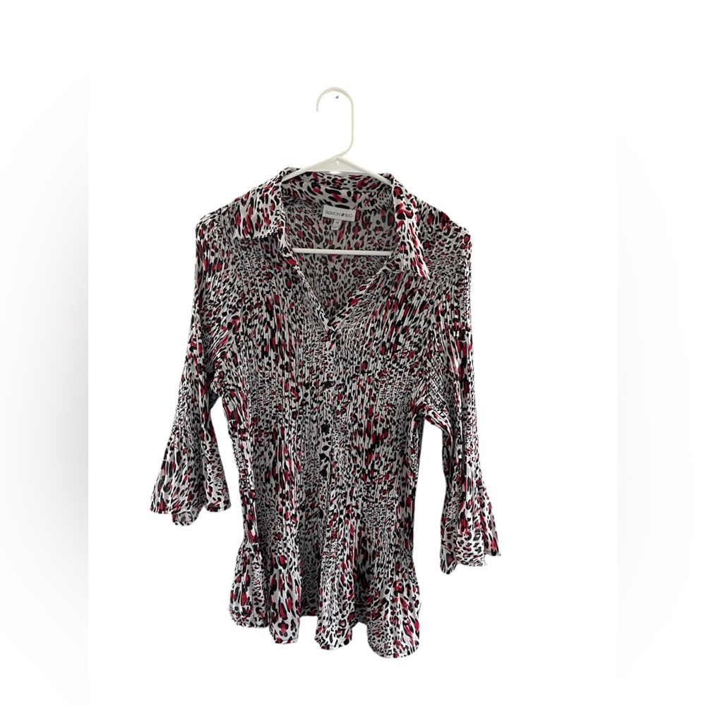 Fashion Bug 1X Ribbed Animal Print Blouse